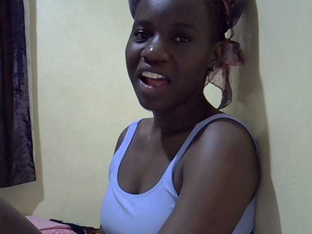 sexxy-maya1 live cam on BongaCams