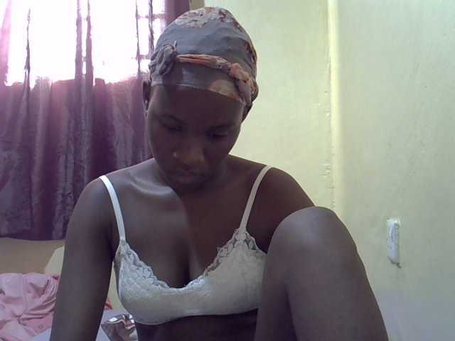 sexxy-maya1 live cam on BongaCams