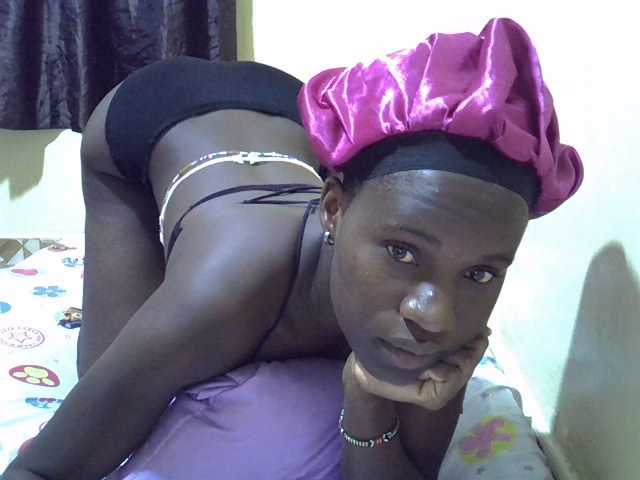 sexxy-maya1 live cam on BongaCams
