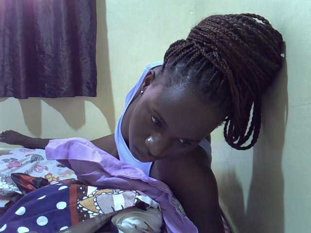 sexxy-maya1 live cam on BongaCams