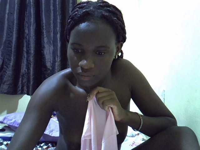 sexxy-maya1 live cam on BongaCams