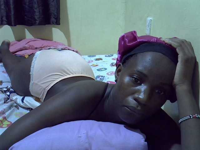 sexxy-maya1 live cam on BongaCams