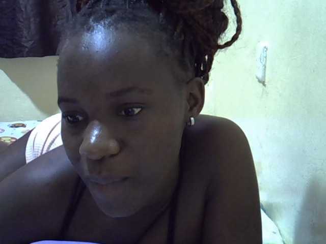 sexxy-maya1 live cam on BongaCams