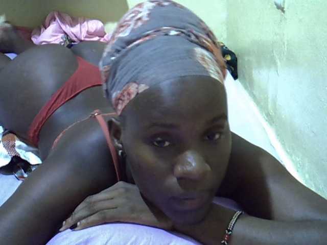 sexxy-maya1 live cam on BongaCams