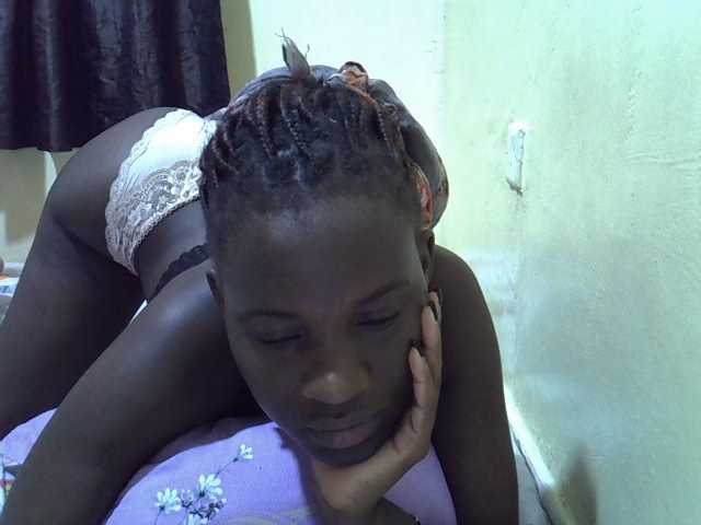 sexxy-maya1 live cam on BongaCams