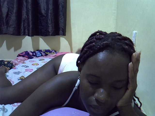 sexxy-maya1 live cam on BongaCams