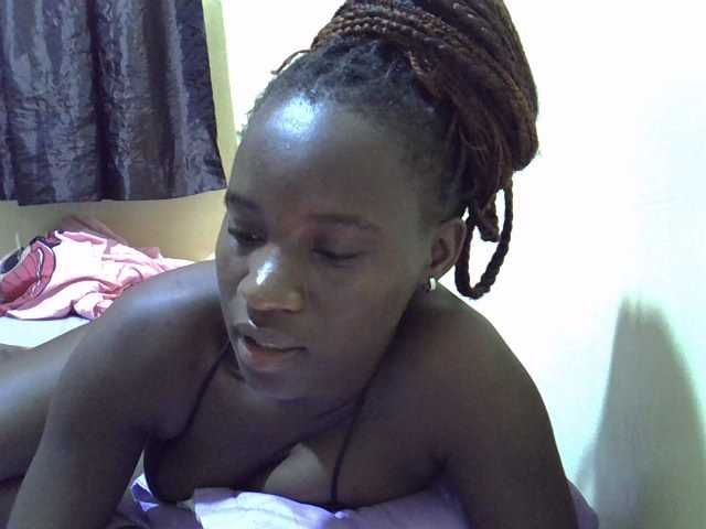 sexxy-maya1 live cam on BongaCams