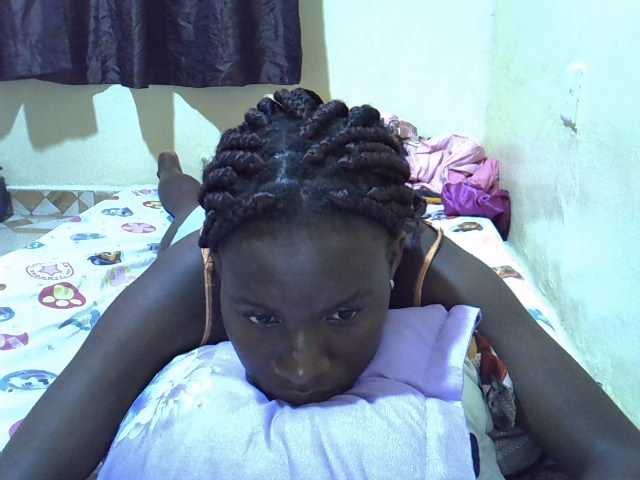 sexxy-maya1 live cam on BongaCams
