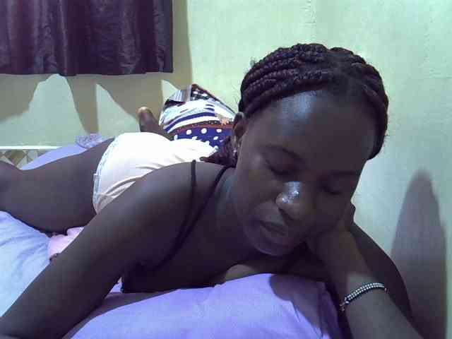 sexxy-maya1 webcam