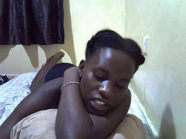 sexxy-maya1 webcam