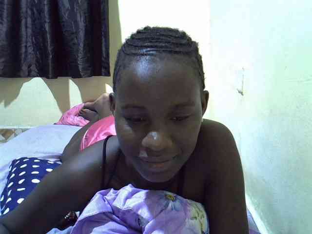 sexxy-maya1 webcam