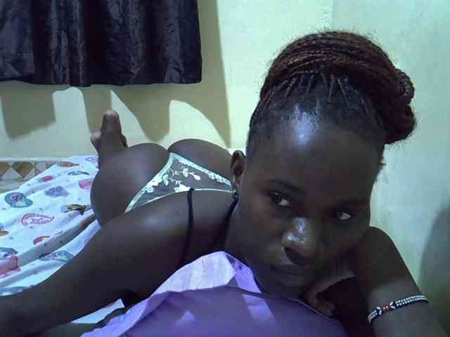 sexxy-maya1 webcam