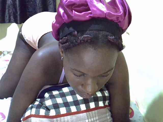 sexxy-maya1 webcam