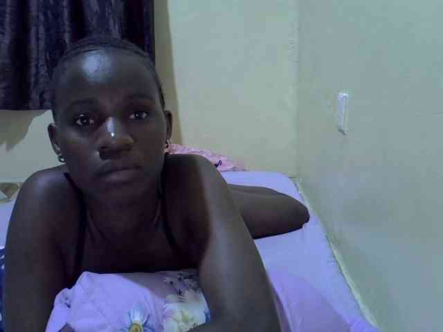 sexxy-maya1 webcam