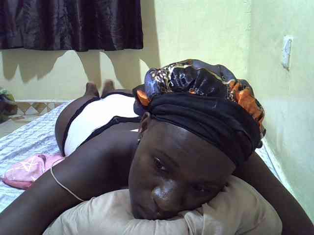 sexxy-maya1 webcam