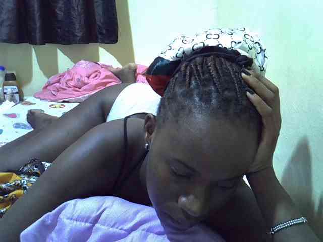 sexxy-maya1 webcam