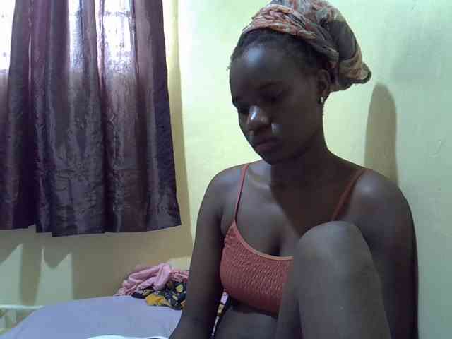 sexxy-maya1 webcam