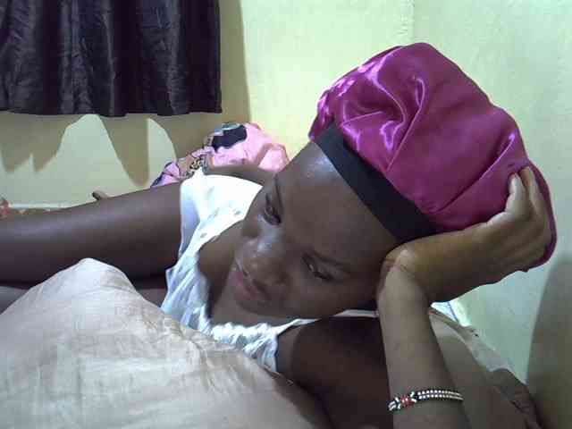 sexxy-maya1 webcam