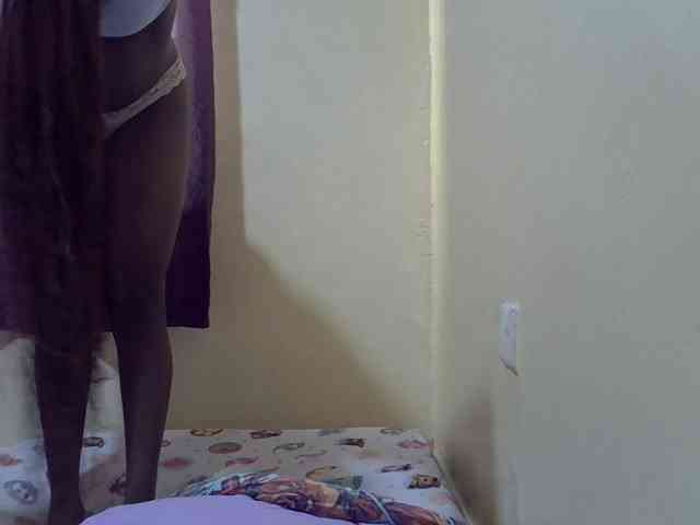 sexxy-maya1 webcam