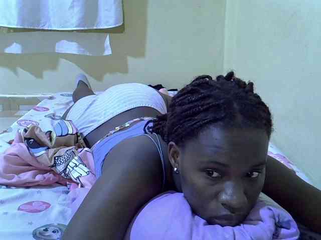 sexxy-maya1