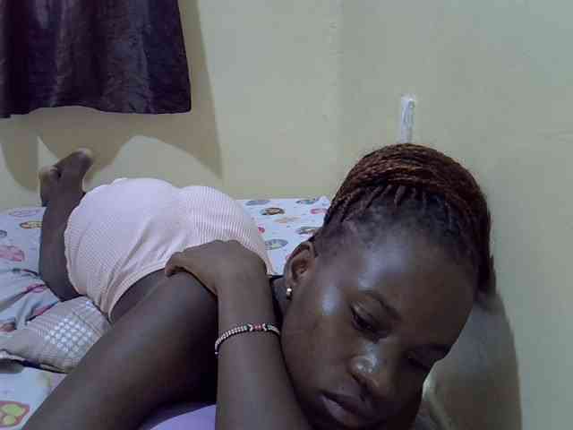 sexxy-maya1 webcam