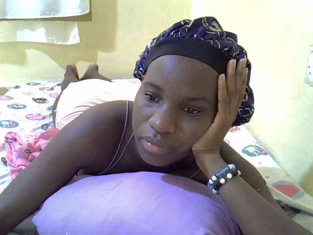 sexxy-maya1 webcam