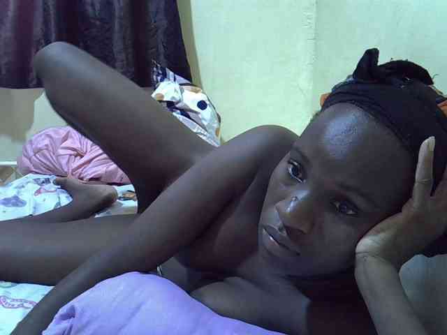 sexxy-maya1 webcam