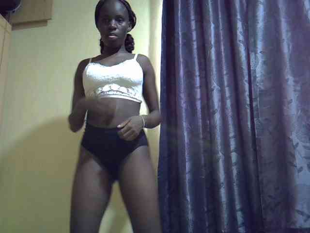 sexxy-maya1 webcam