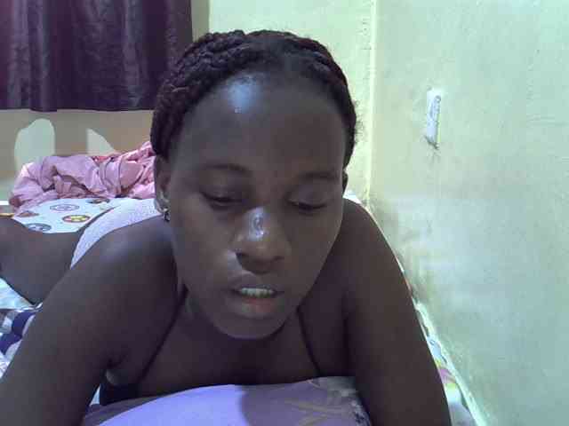 sexxy-maya1 webcam
