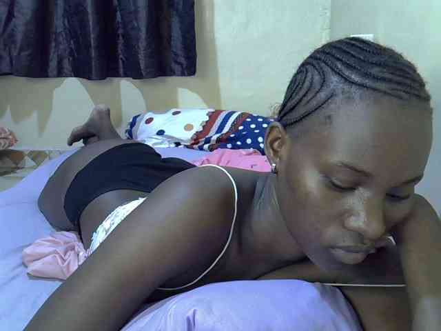 sexxy-maya1