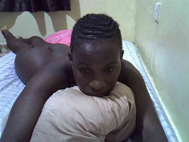 sexxy-maya1 webcam