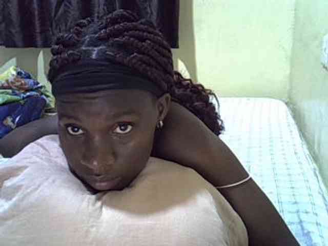 sexxy-maya1 webcam