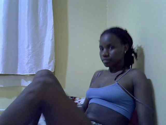 sexxy-maya1 webcam