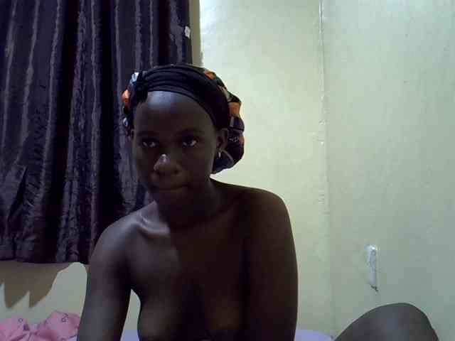 sexxy-maya1 webcam