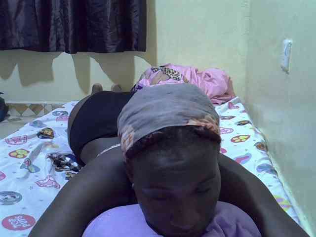 sexxy-maya1 webcam