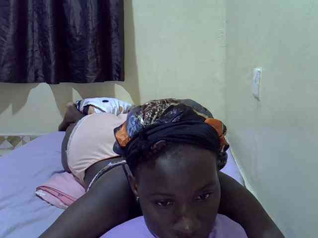 sexxy-maya1 webcam