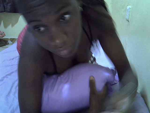 sexxy-maya1 webcam