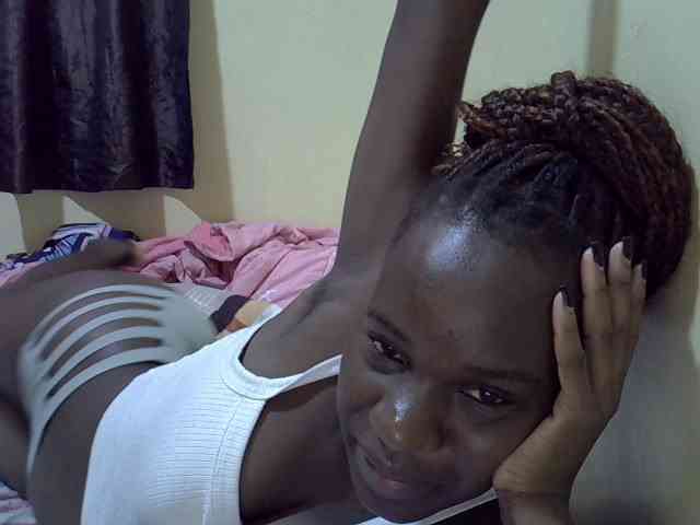 sexxy-maya1 webcam