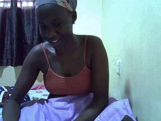 sexxy-maya1 webcam