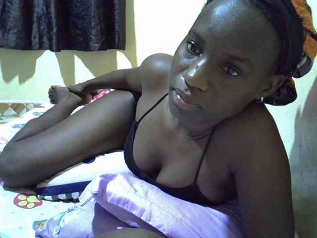sexxy-maya1 webcam