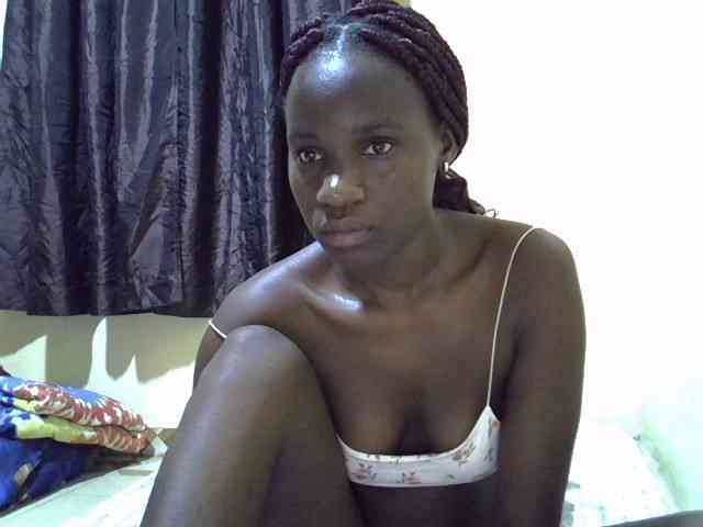 sexxy-maya1 webcam