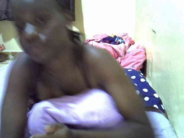 sexxy-maya1 webcam