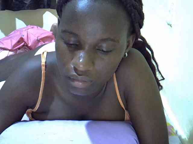 sexxy-maya1 webcam