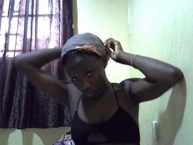 sexxy-maya1 webcam