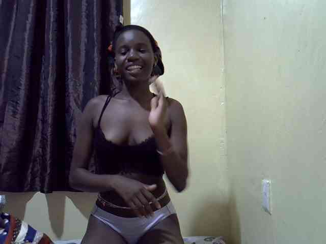 sexxy-maya1 webcam