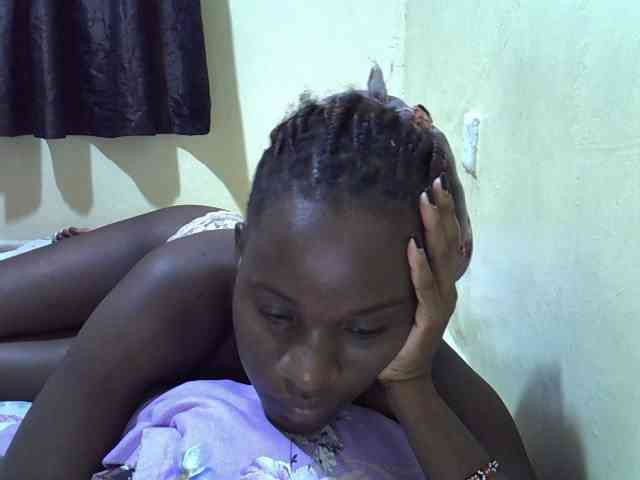 sexxy-maya1 webcam
