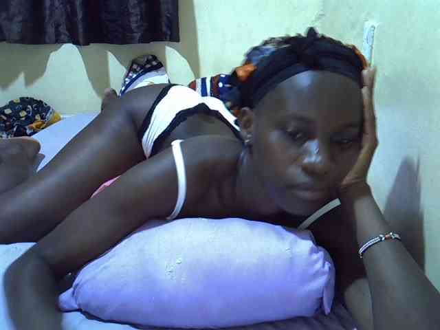 sexxy-maya1 webcam