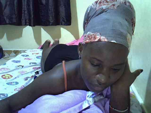 sexxy-maya1 webcam