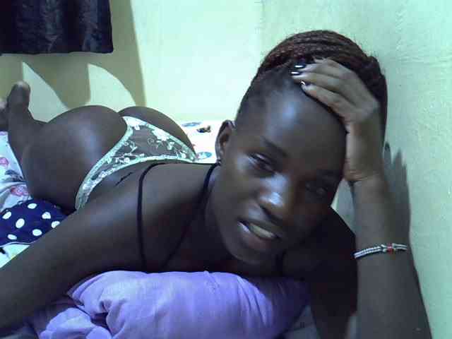 sexxy-maya1 webcam