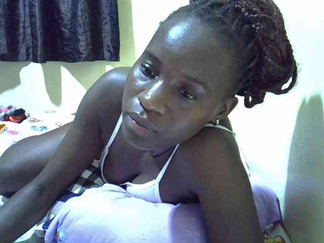 sexxy-maya1 webcam